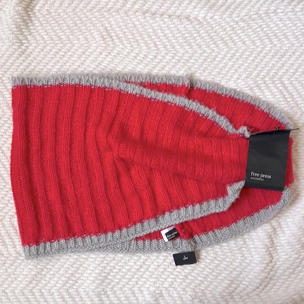 NWT Free Press from Nordstrom red and grey neck wrap
